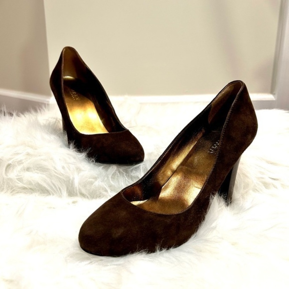 RALPH LAUREN | BROWN SUEDE PUMPS